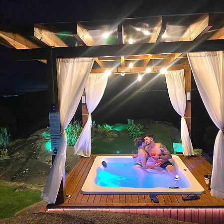 Casa Mirante Do Sol-Vista Exuberante Com Spa Governador Celso Ramos Dış mekan fotoğraf