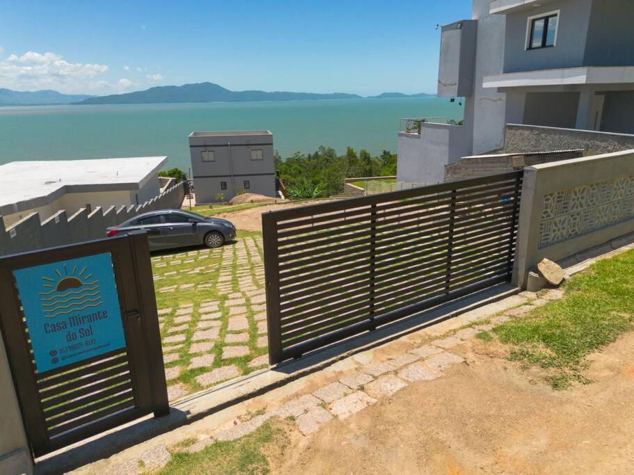 Casa Mirante Do Sol-Vista Exuberante Com Spa Governador Celso Ramos Dış mekan fotoğraf
